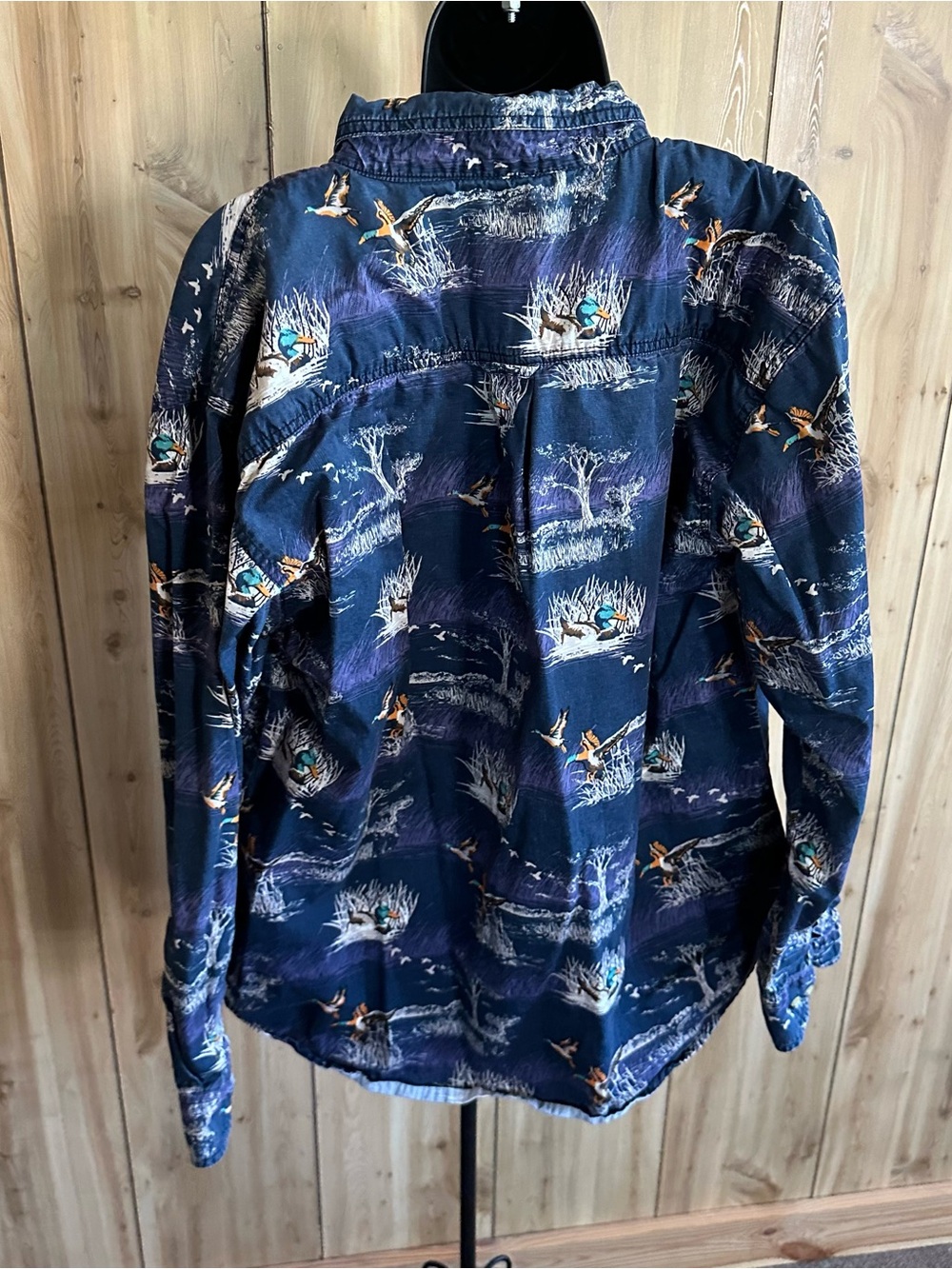 Vintage Outdoor Life Navy Duck & Marsh Print Button-Down Shirt All-Over print - Picture 12 of 12
